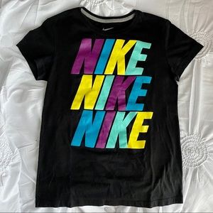 Women’s Small Nike T-shirt